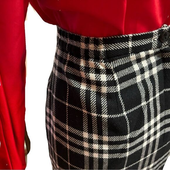 Requirements Wool Blend Plaid Skirt with Fringe Hem |Size 12P | EUC - Picture 5 of 6
